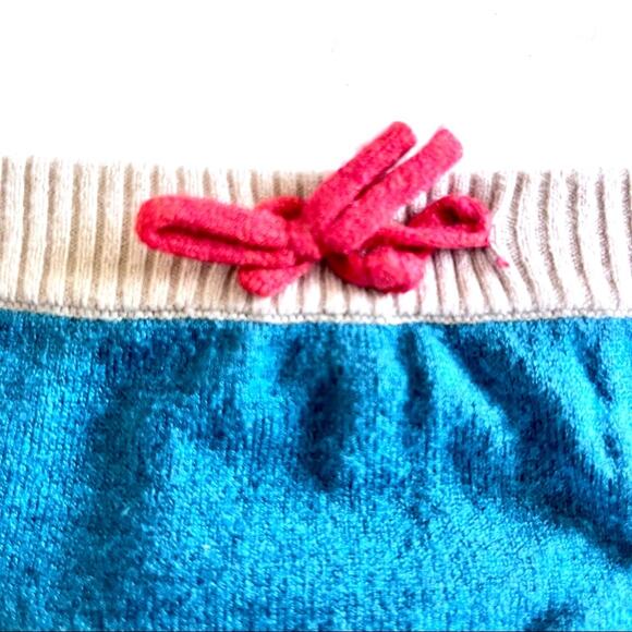 The Umbrella Academy unisex boy girl sweatrt knit bloomers shorts size 3 - Picture 2 of 4